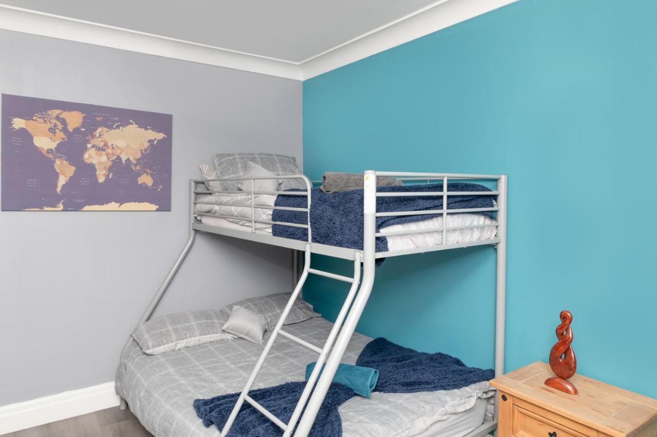 Leeds City Centre Spacious House Free Parking And Wi-Fi Buitenkant foto
