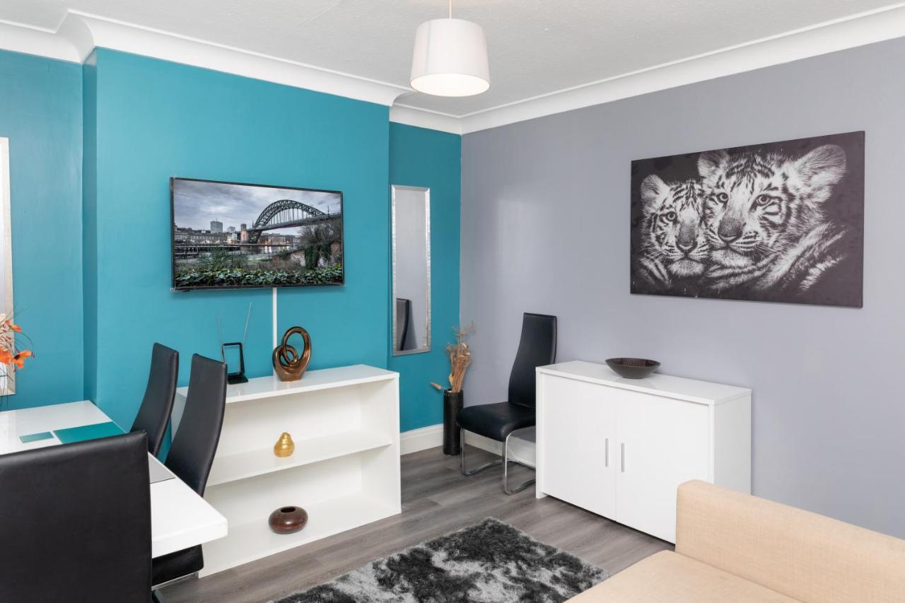 Leeds City Centre Spacious House Free Parking And Wi-Fi Buitenkant foto