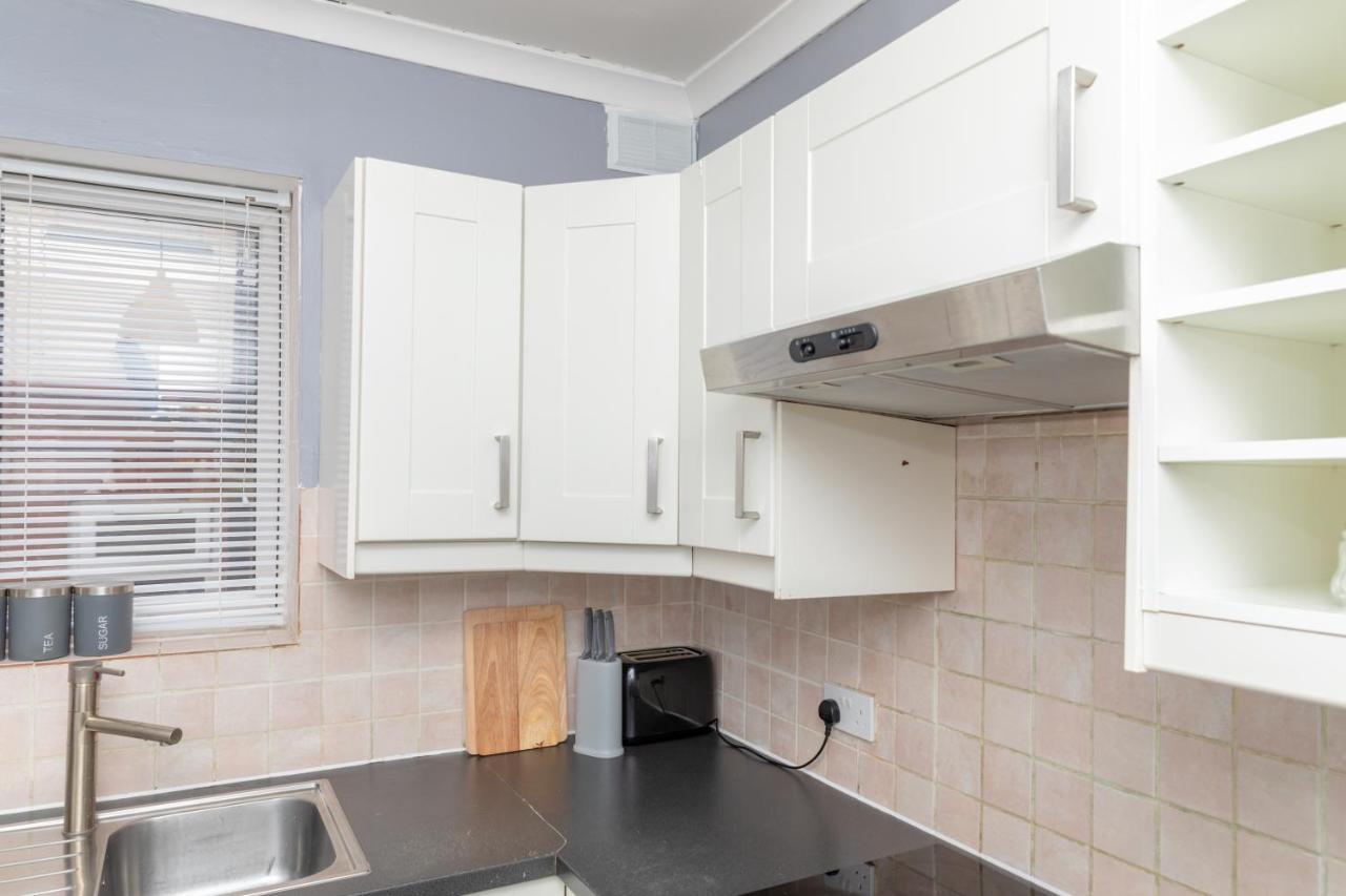 Leeds City Centre Spacious House Free Parking And Wi-Fi Buitenkant foto