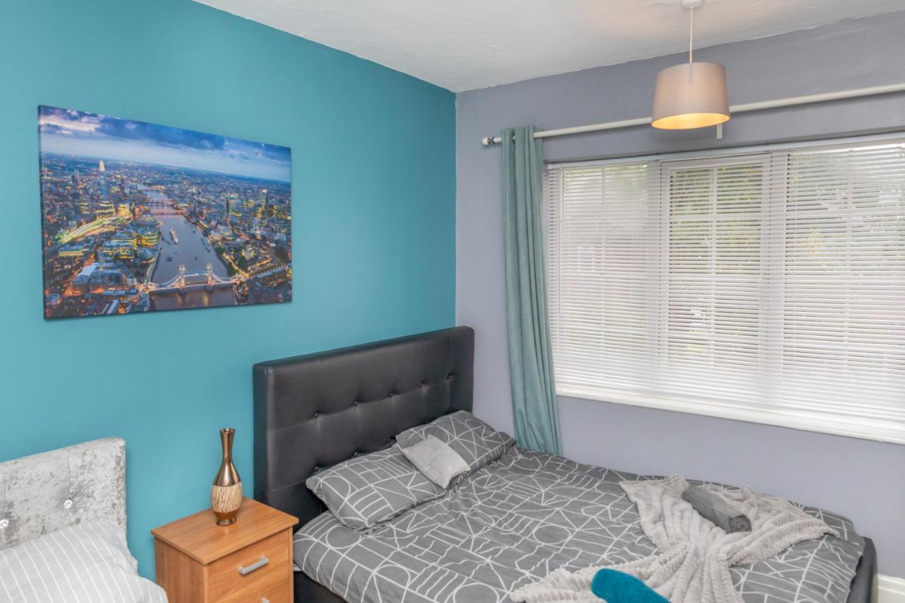 Leeds City Centre Spacious House Free Parking And Wi-Fi Buitenkant foto